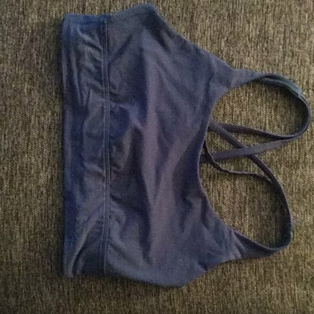 Lulu lemon sports bra